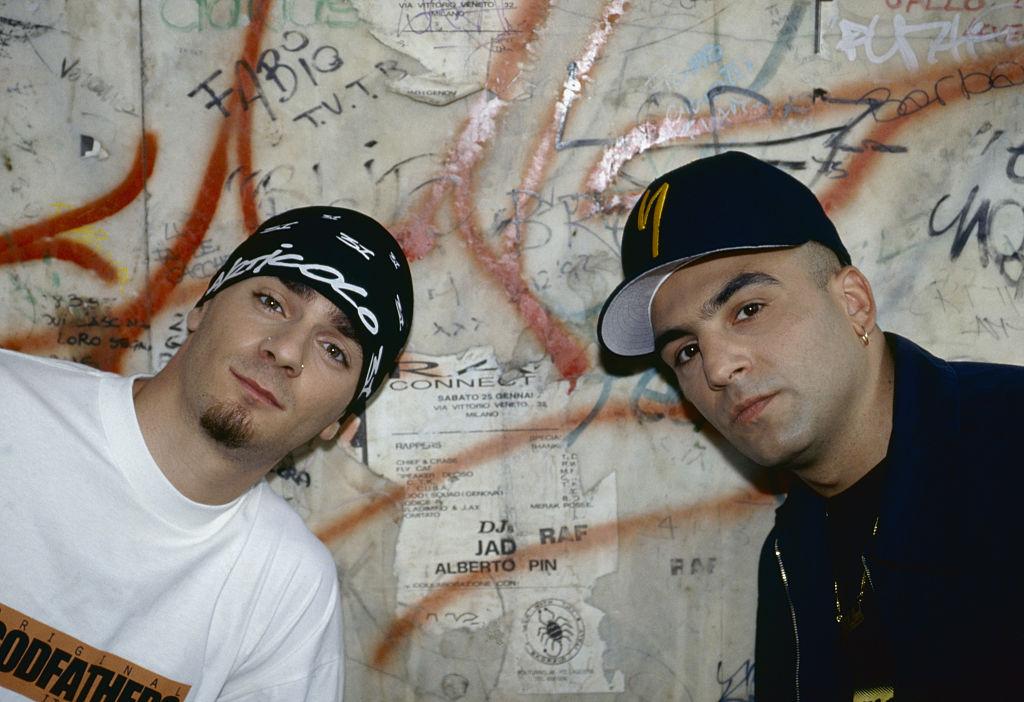 Tranqi Funky Degli Articolo 31 Compie 24 Anni Radio 105 Funky trunks embroidery on front leg and cf seam.front polyester lining and flatlock stitch detail. tranqi funky degli articolo 31 compie