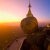 4. Kyaiktiyo Golden Rock – Birmania