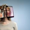   La vita vera è là fuori, non sui social, dove non sono i like e le condivisioni a fare di voi una persona interessante.