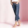 7. In Corea del Nord sono vietati i blue jeans... blu