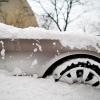4. Mettete i tappetini, o il sale o la ghiaia vicino la ruote