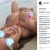 All'età di 18 anni la modella ha contratto un breve matrimonio con un amico di famiglia per evitare il servizio militare