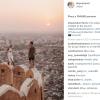 Ovviamente il prezzo delle foto varia in base all'ambientazione. Questa, scattata in India, deve essere stata valutata un bel po'. 