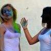 7. Un blogger ha assunto una donna per prenderlo a schiaffi ogni qualvolta che entra su Facebook