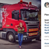 1) In posa con il suo camion
