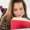 10. Leggi un libro che ti apra la mente
