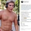 3. Uomo o bambola?