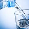 7. Bere molta acqua 
