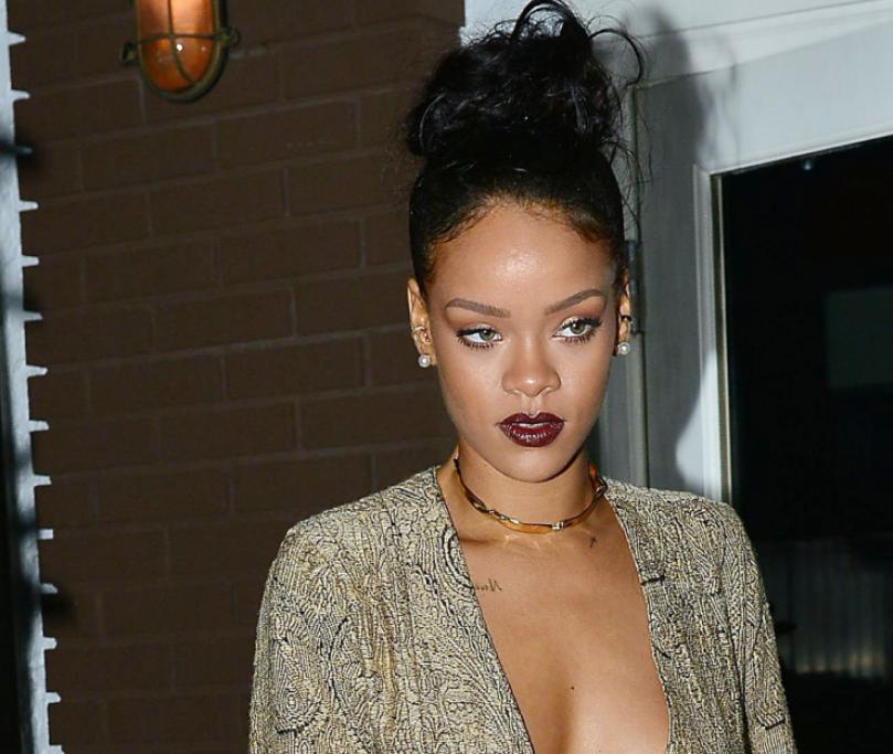 Rihanna, smentito l'ingresso nel "mondo della marijuana"