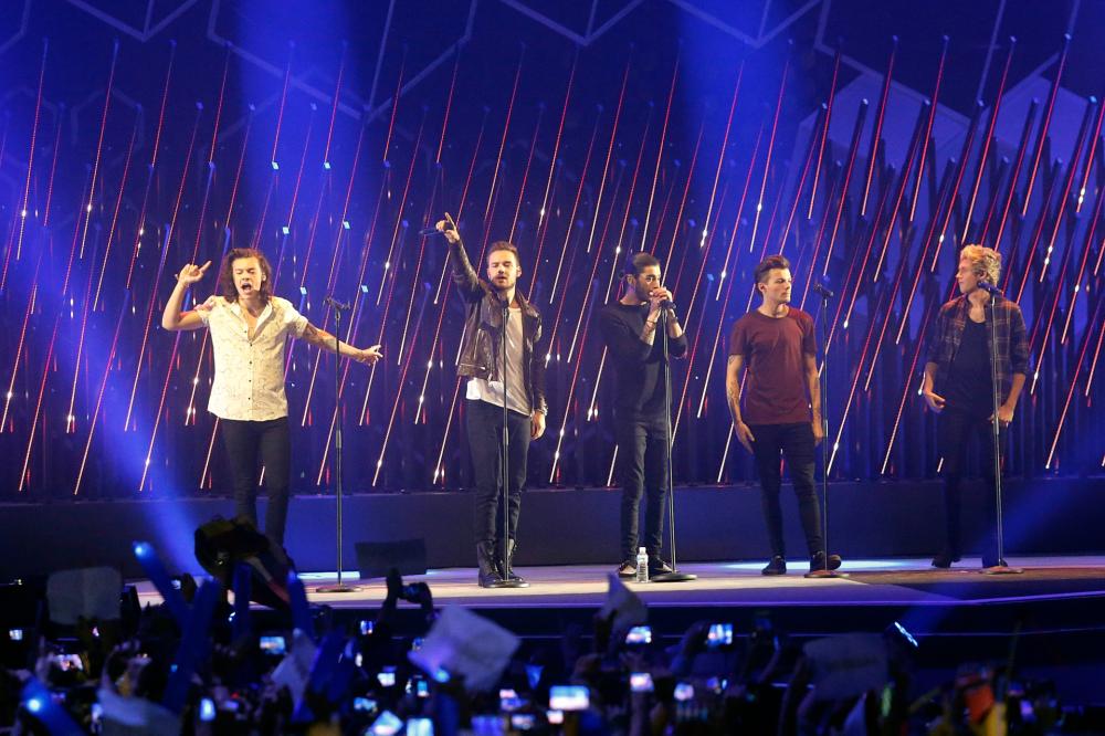 One Direction: in corsa per il SuperBowl