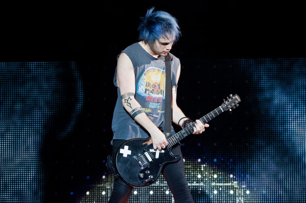 5 Seconds of Summer: auguri a Michael Clifford