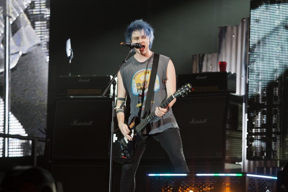 5 Seconds of Summer: arriva il video di "Jet Black Heart"