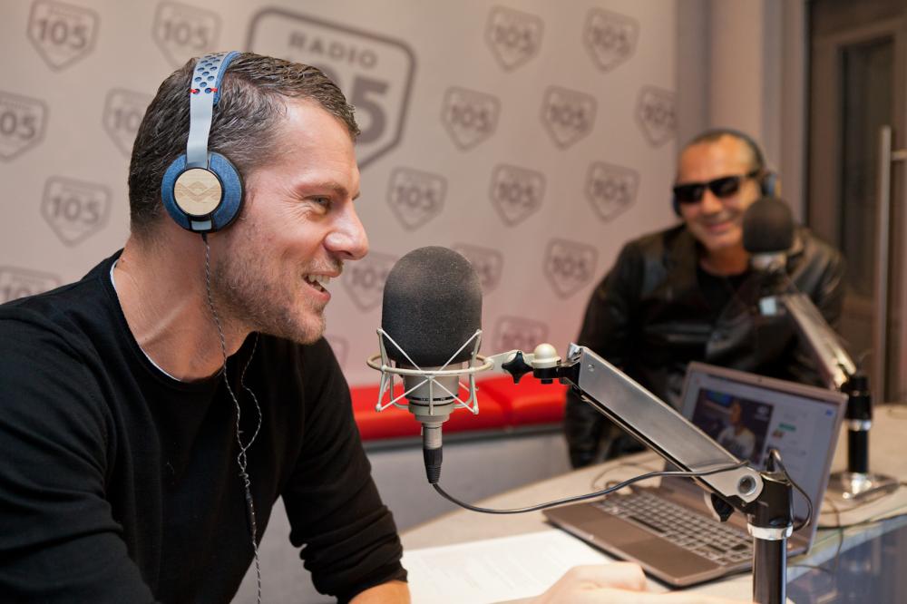 Anche Luca Carboni protagonista del Casaoke di 105 MI Casa