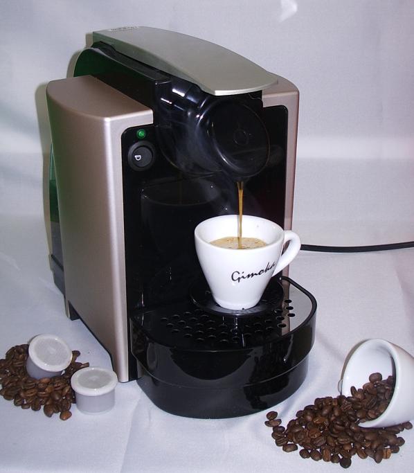 5. Una macchina del caffè