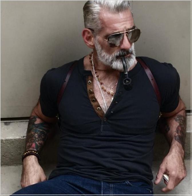 Anthony Varrecchia 