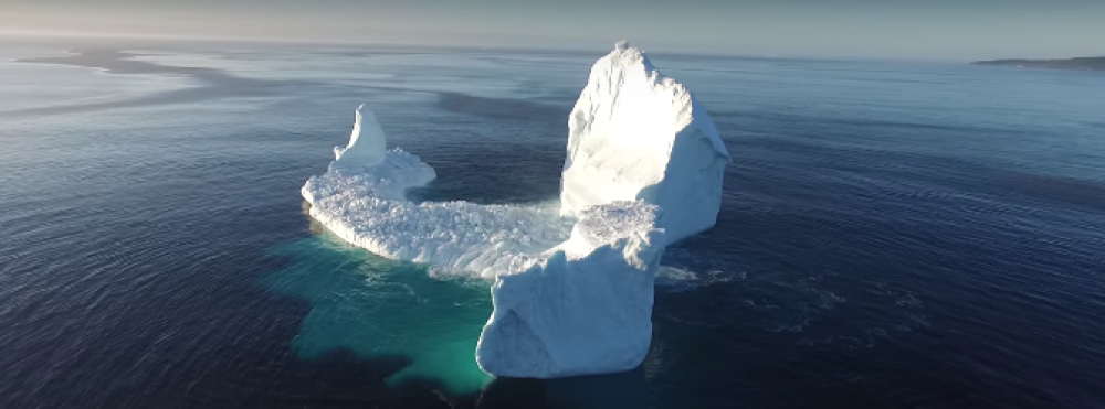 Iceberg davanti alle coste del Canada