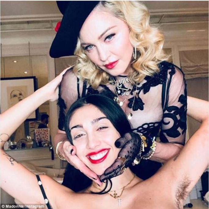 La foto "scandalo"