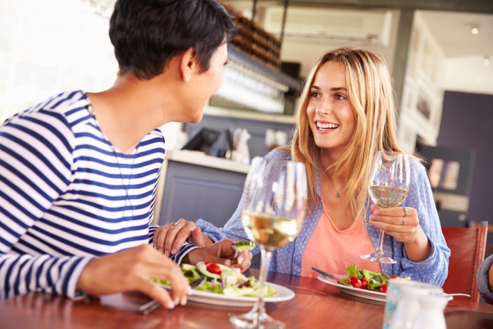 Una cena con l'amica del cuore