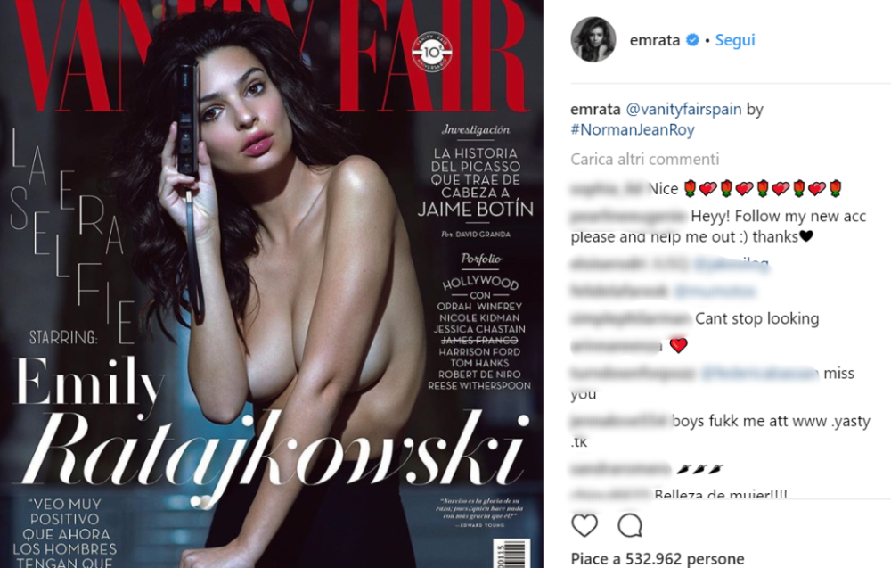 Emily Ratajkowski, modella 26enne, ci ha abituato da tempo alle sue forme sinuose e iperfemminili  