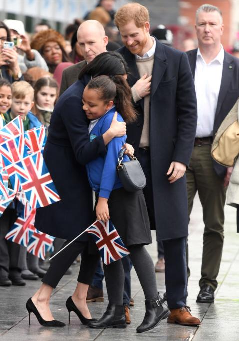 Meghan infatti è un’attrice resa celebre dalla serie Suits. Insomma, una che di recitazione se ne intende! 