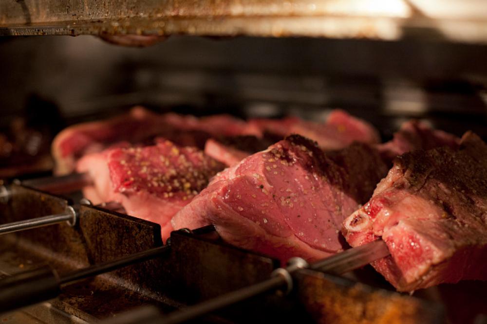 Errore numero 5: torturare la carne bucherallandola o schiacciandola