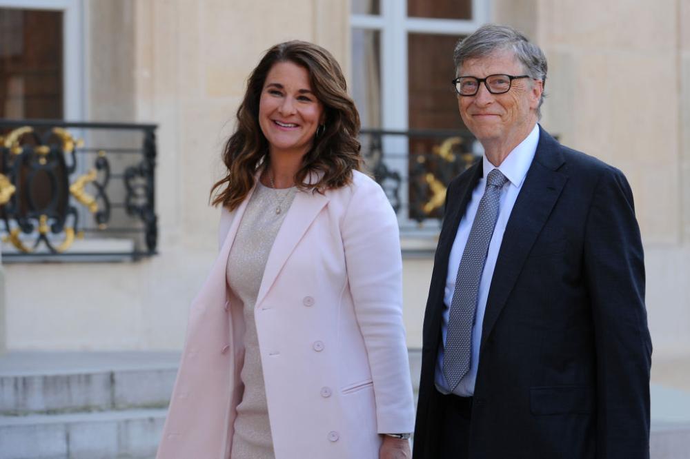 La prima coppia che ha scelto di non “viziare” i propri figli sono Bill e Melinda Gates