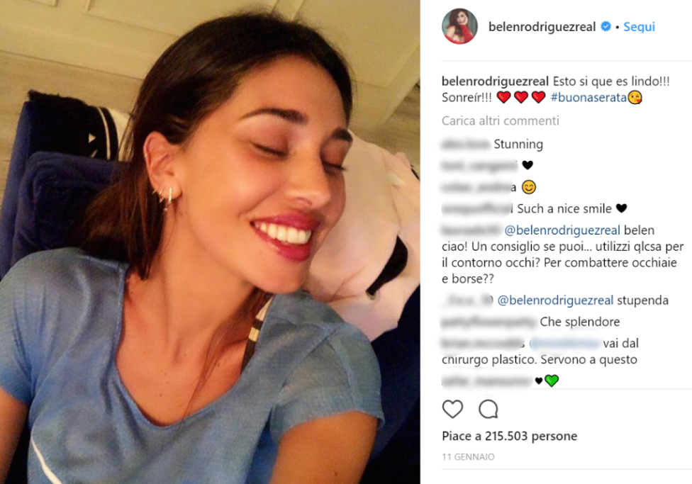 L’accusa mossa a Belen è quella di aver ecceduto con la chirurgia plastica fino a trasformarsi