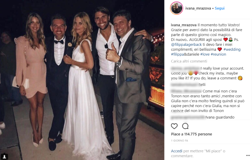 Un’altra coppia super chiacchierata era ospite al matrimonio