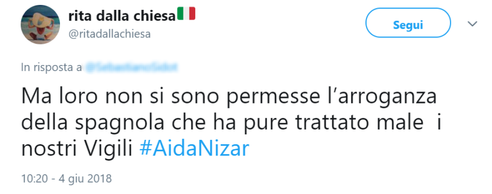Qualche follower le ha fatto notare che Aida non è certo stata la prima a immergersi