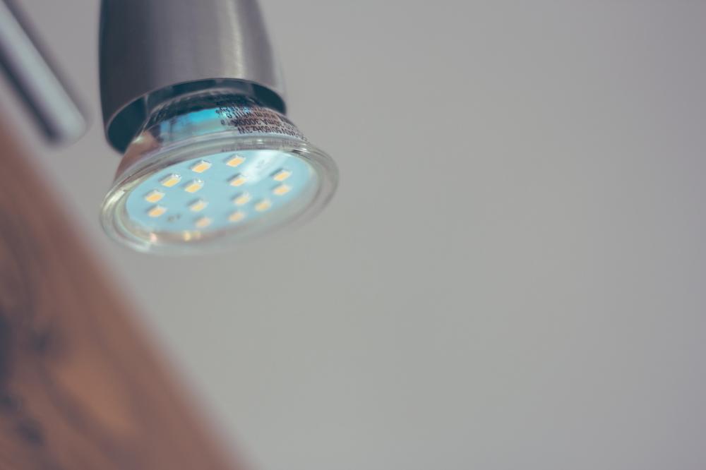 8 - A tutto LED