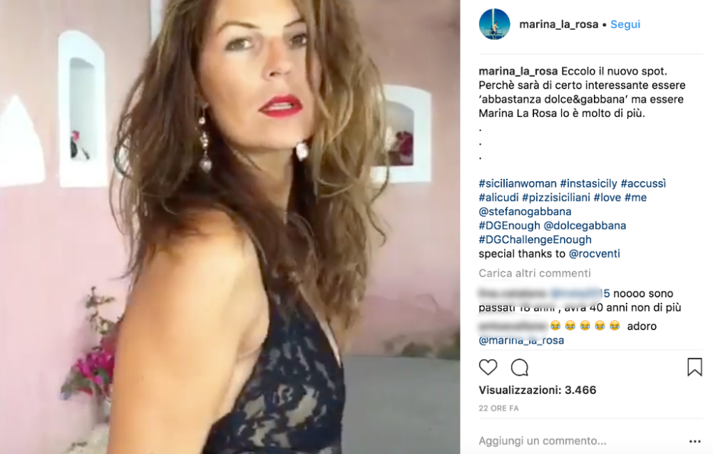 Era il Duemila e nella prima edizione del Grande Fratello faceva il suo ingresso una bella mora