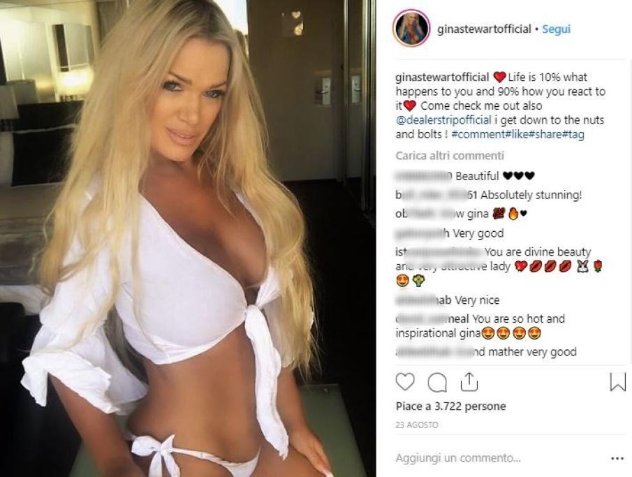 Gina ha 47 anni ma non cede alla tentazione della chirurgia estetica