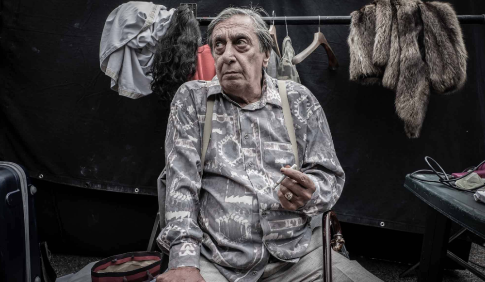 Oggi Flavio Bucci vive in una casa famiglia