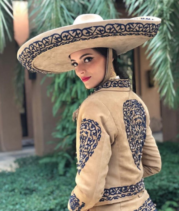 “Abbiamo tutti bisogno l’uno dell’altro”, questo è il motto con cui Vanessa si è presentata al mondo. La ragazza è anche ambassador dell’associazione 