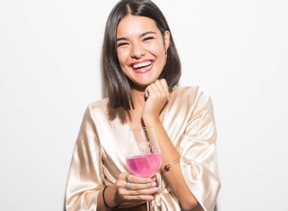 Il Vino Unicorno è rosa bubblegum