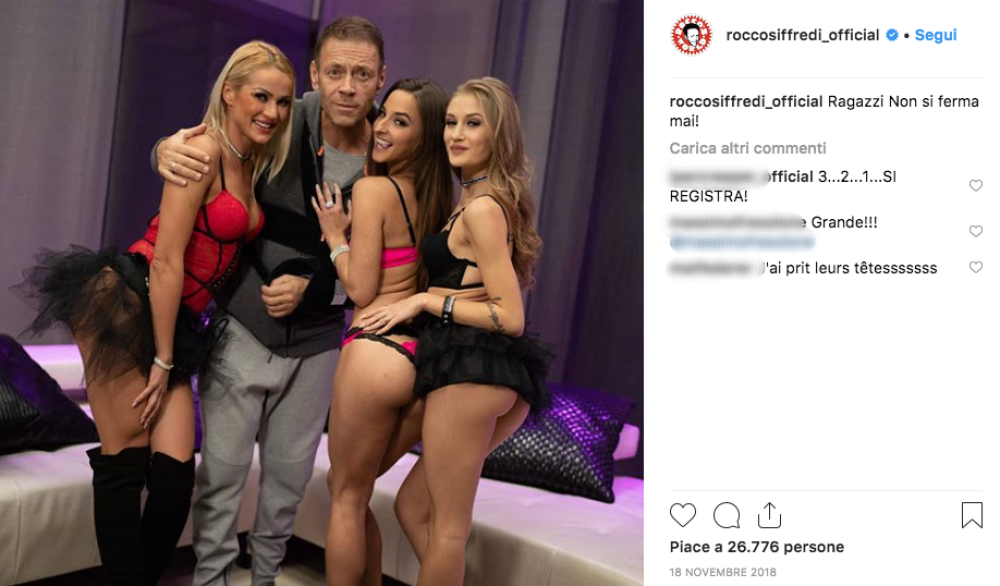 Il porno attore abruzzese ha vinto anche come miglior regista straniero 