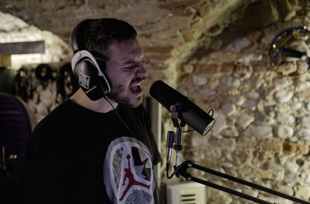 In questi giorni si sta parlando molto di lui perché è l’autore della canzone che Nek presenterà a Sanremo 2019, “Mi farò trovare pronto”: Paolo ha 