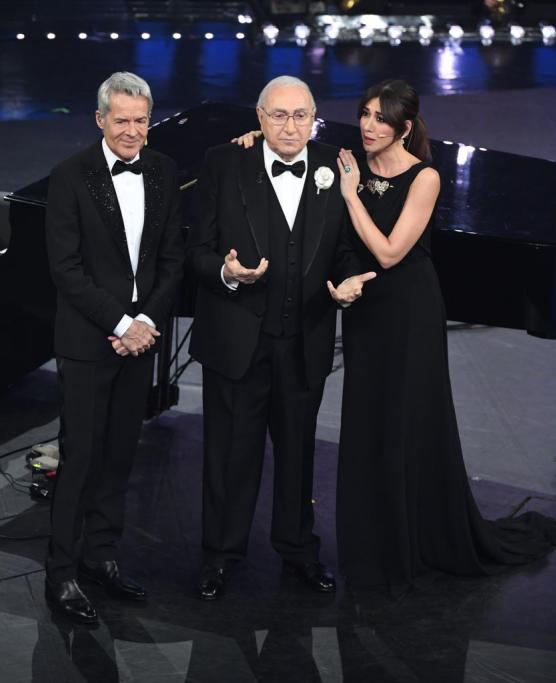 Pippo Baudo, ospite della seconda serata del Festival.