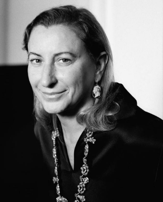 Al 5° posto troviamo la stilista Miuccia Prada: a 69 anni è ormai un’icona della moda, inoltre dal 2015 è Cavaliere di Gran Croce dell'Ordine al 