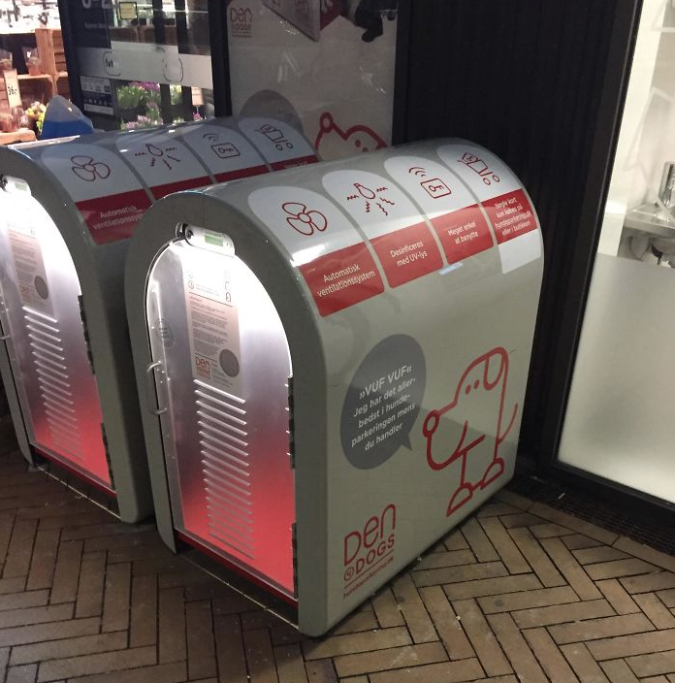 In Danimarca, invece, questo supermercato ha messo a disposizione dei clienti delle cucce speciali dove lasciare il proprio cane mentre si fa la spesa
