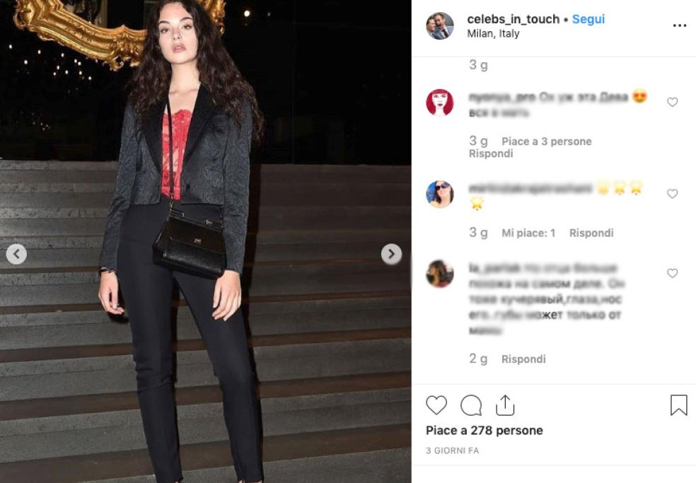Ha 14 anni, è bellissima