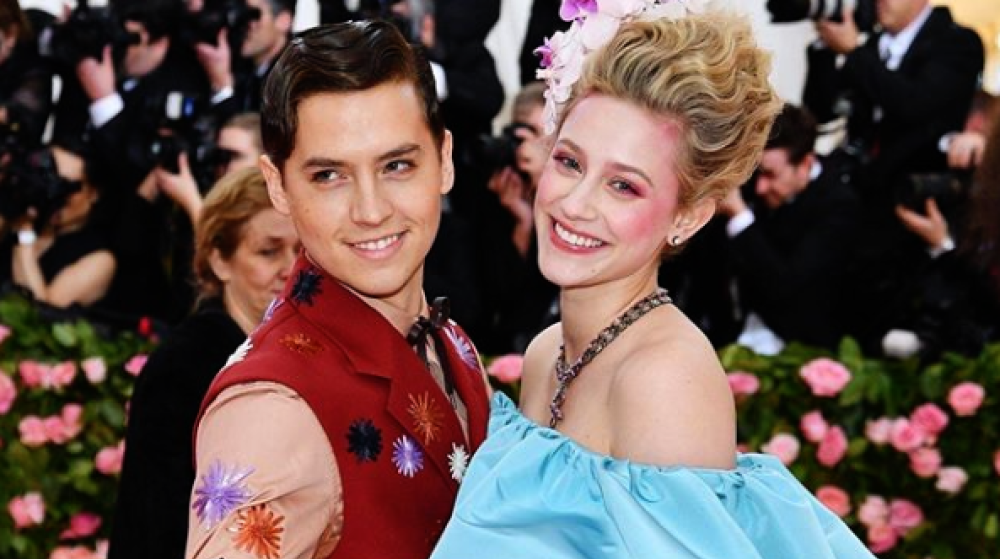 Cole Sprouse e Lili Reinhart si sono conosciuti durante le riprese di "Riverdale"