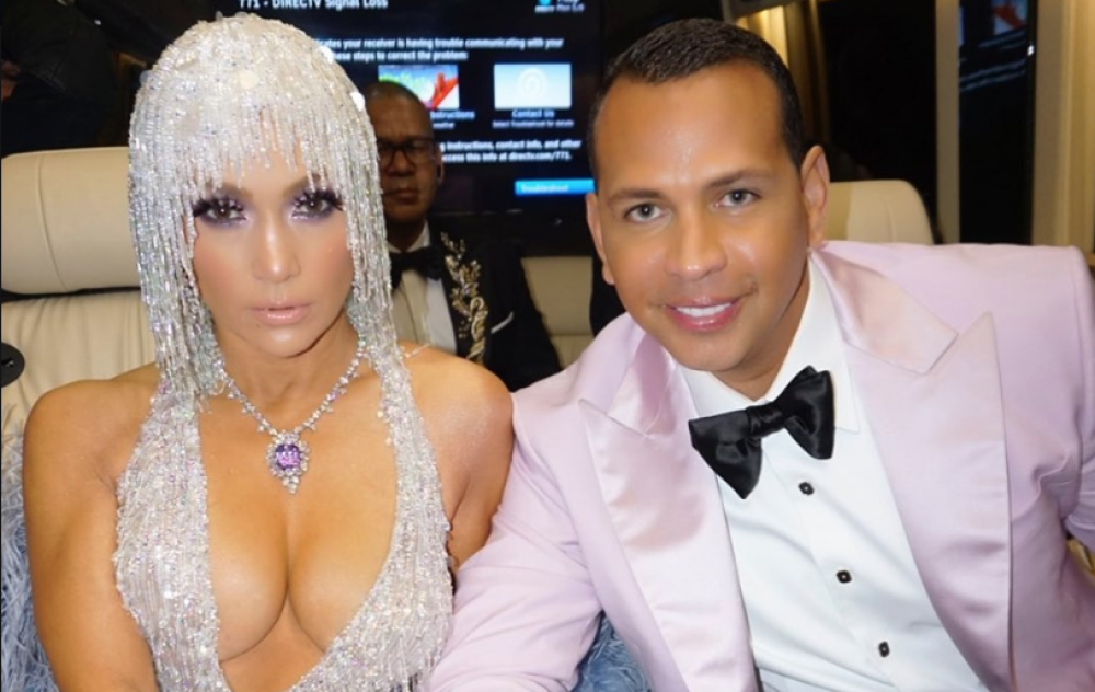 Jennifer e Alexander sono molto uniti, vivono a Miami insieme alle figlie di lui e ai due figli che la cantante ha avuto dall’ex marito Marc Anthony.