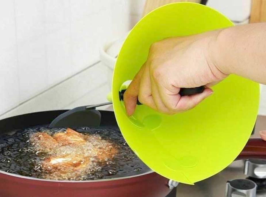 Lo scudo anti scottature da frittura
