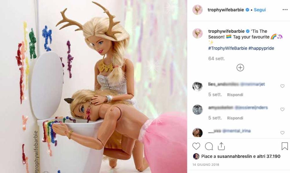 Ecco Trophy Wife Barbie reduce da una brutta sbornia