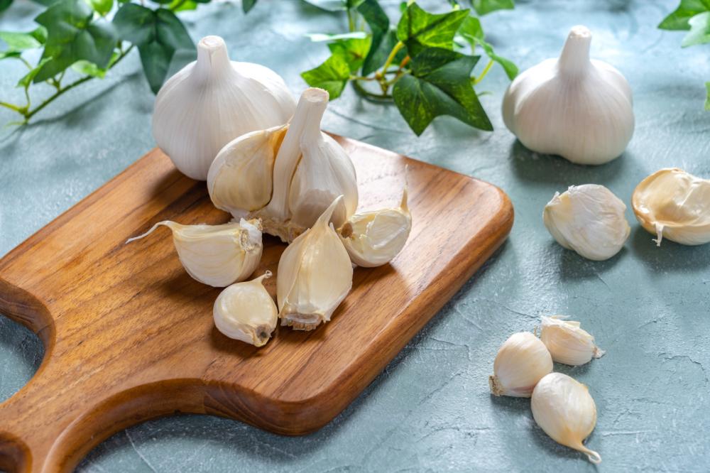 Infine, l'aglio. Oltre ad essere un alimento ottimo per la salute