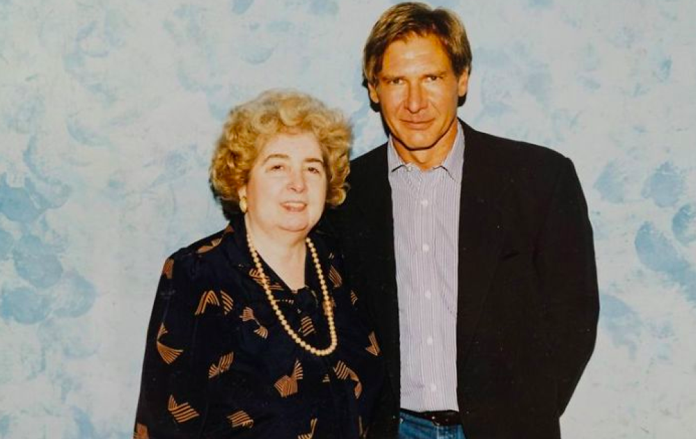 Maria con Harrison Ford