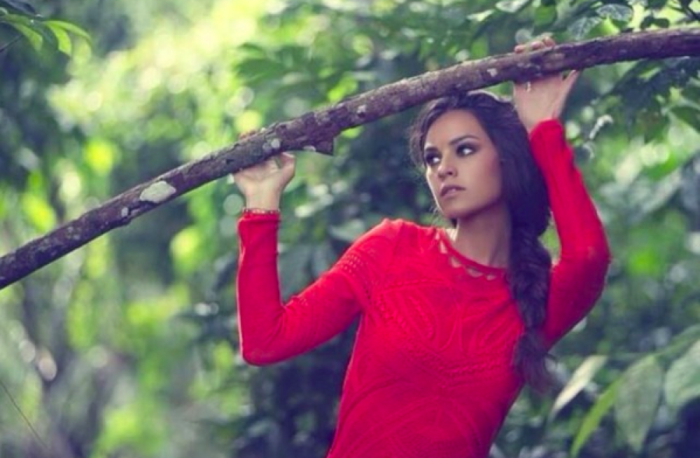 Katy Louise Saunders oggi ha 36 anni