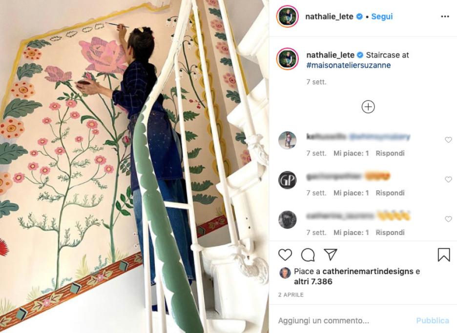 Ecco l'artista all'opera 