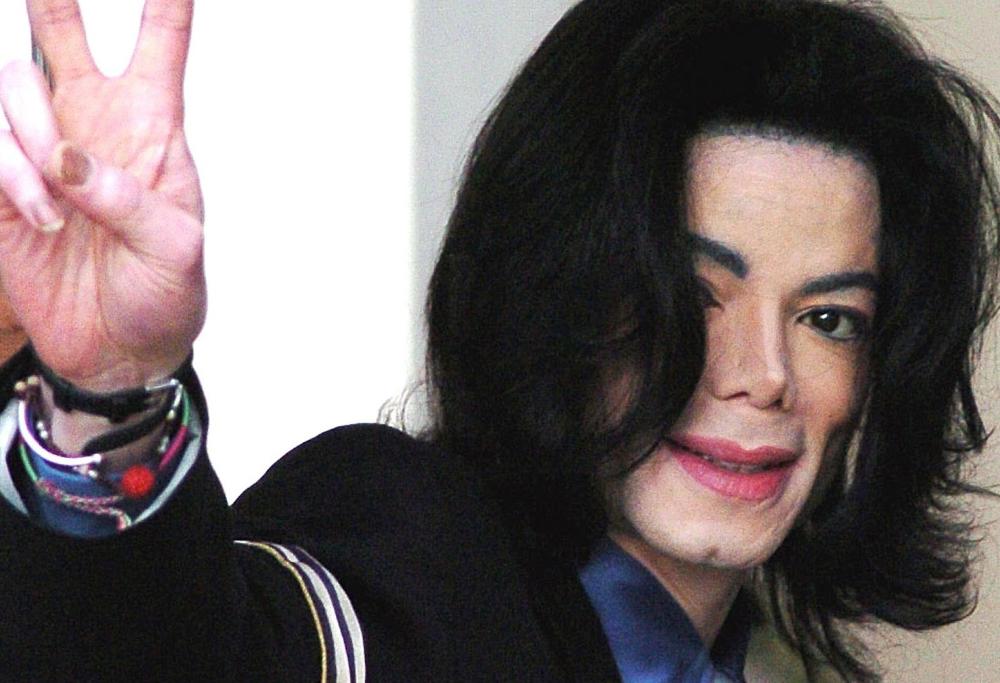 Michael Jackson, le sue ceneri sono custodite nei gioielli indossati dai figli